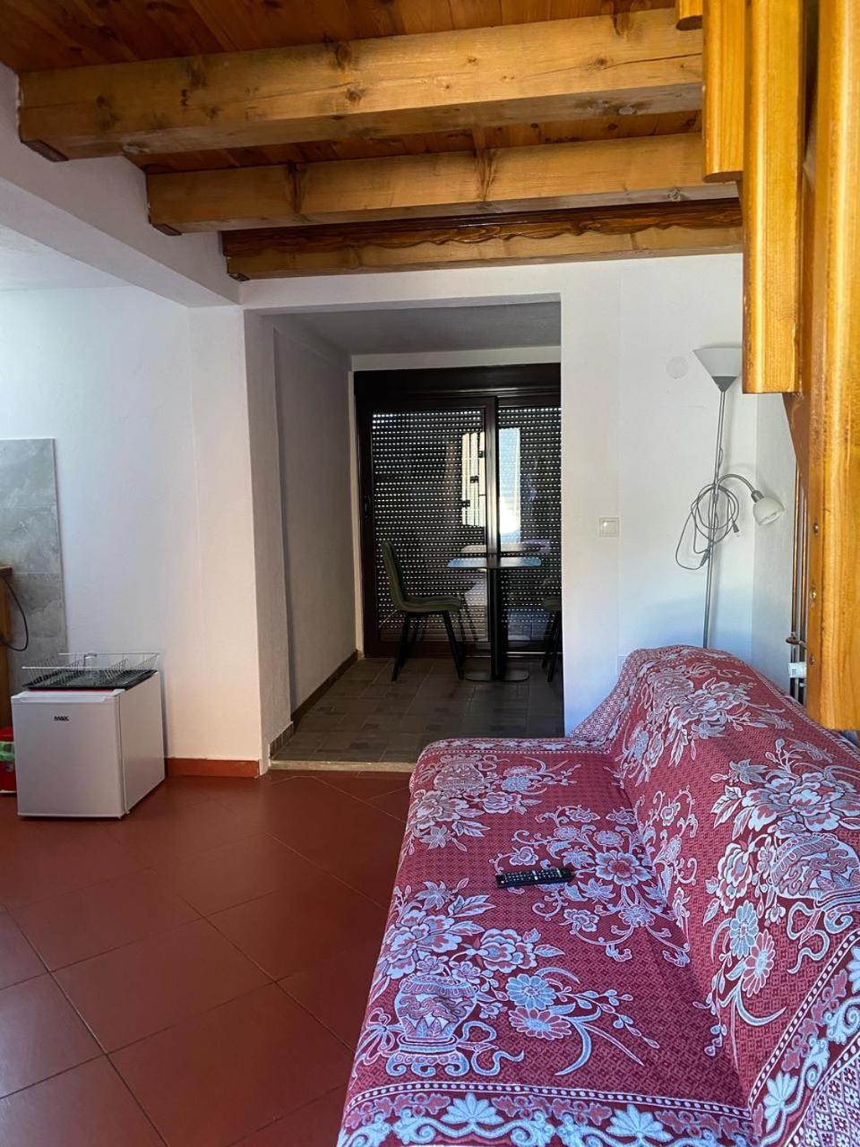 Draga'S Rooms Virpazar Phòng bức ảnh