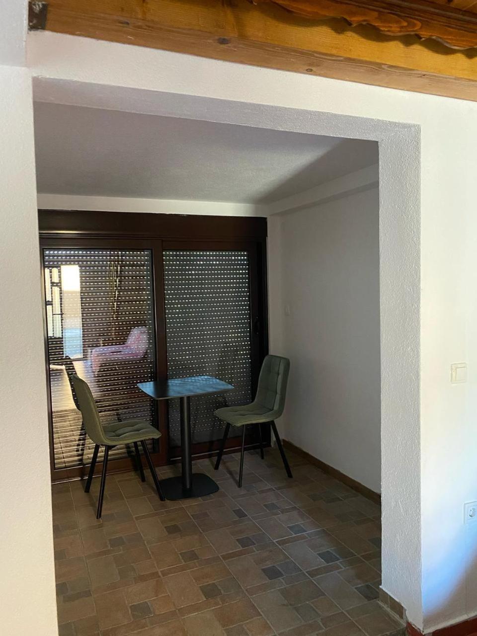Draga'S Rooms Virpazar Phòng bức ảnh