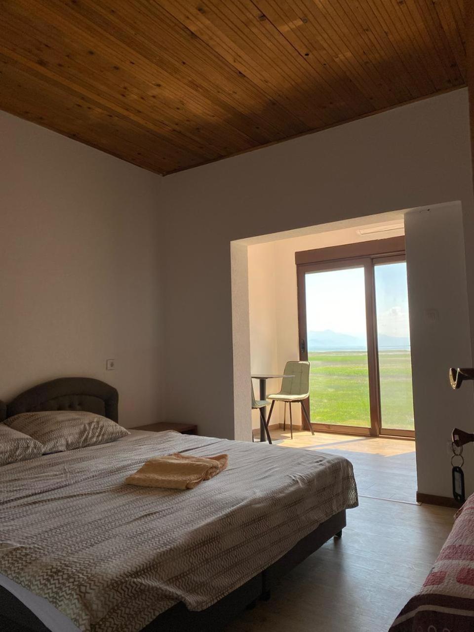 Draga'S Rooms Virpazar Phòng bức ảnh